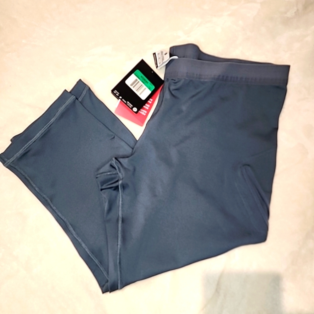 NWT Women's Nike Dri-Fit Tennis Athletic Capri Crop Pants- XL Pewter
